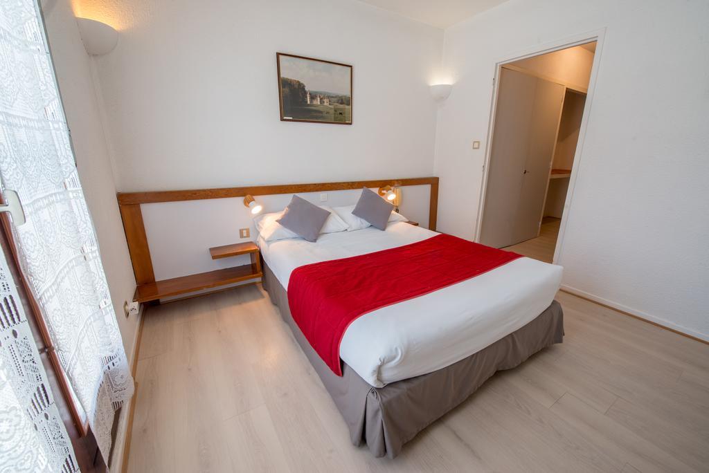Logis Hotels - Hotel Et Restaurant Les Cordeliers Casteljaloux Pokój zdjęcie