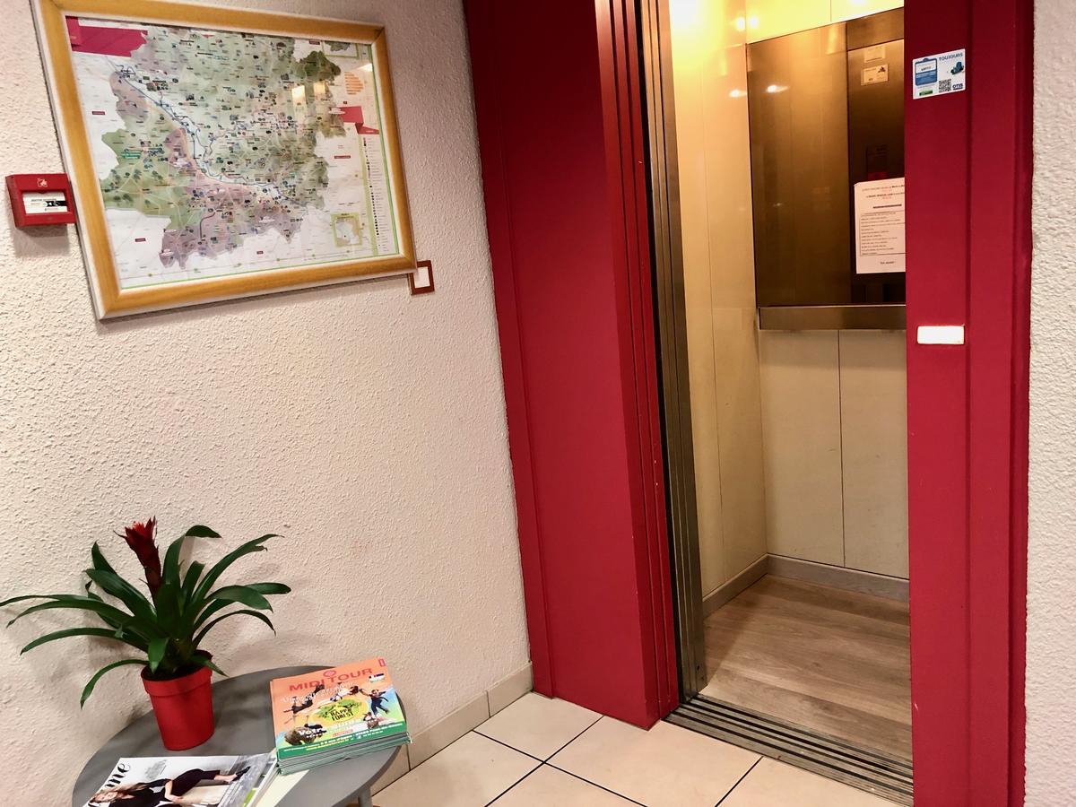Logis Hotels - Hotel Et Restaurant Les Cordeliers Casteljaloux Zewnętrze zdjęcie