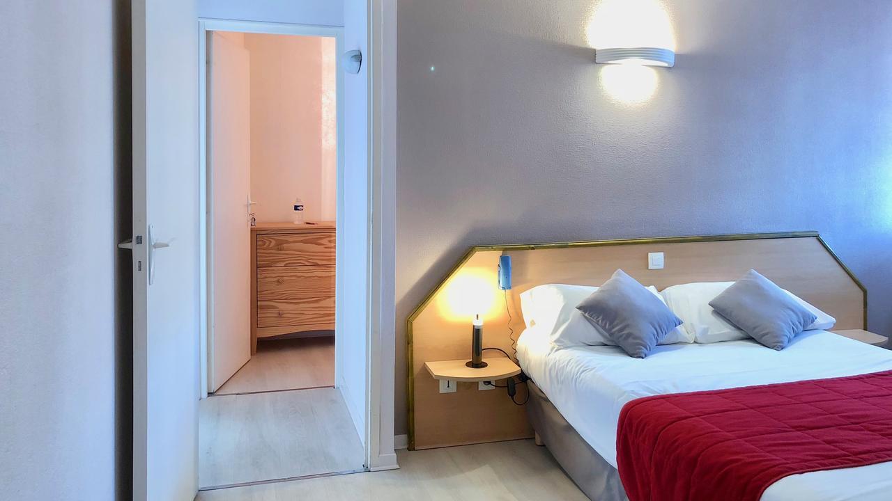 Logis Hotels - Hotel Et Restaurant Les Cordeliers Casteljaloux Zewnętrze zdjęcie