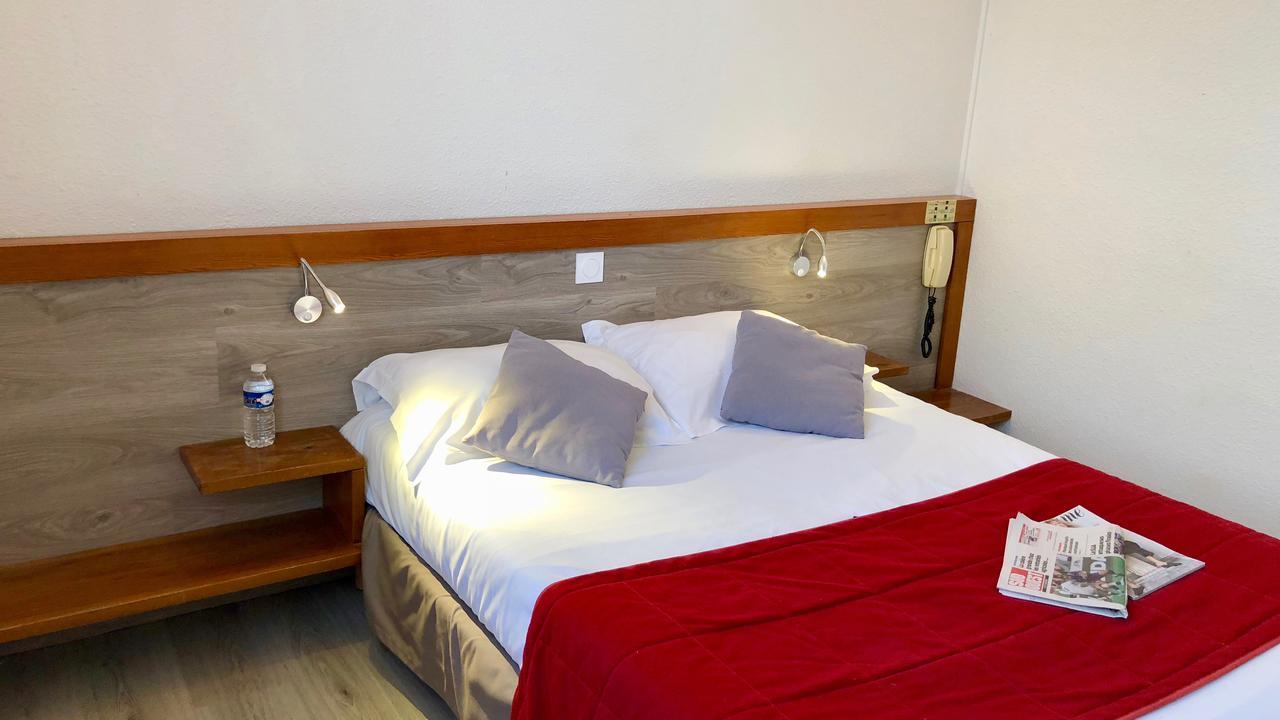 Logis Hotels - Hotel Et Restaurant Les Cordeliers Casteljaloux Zewnętrze zdjęcie
