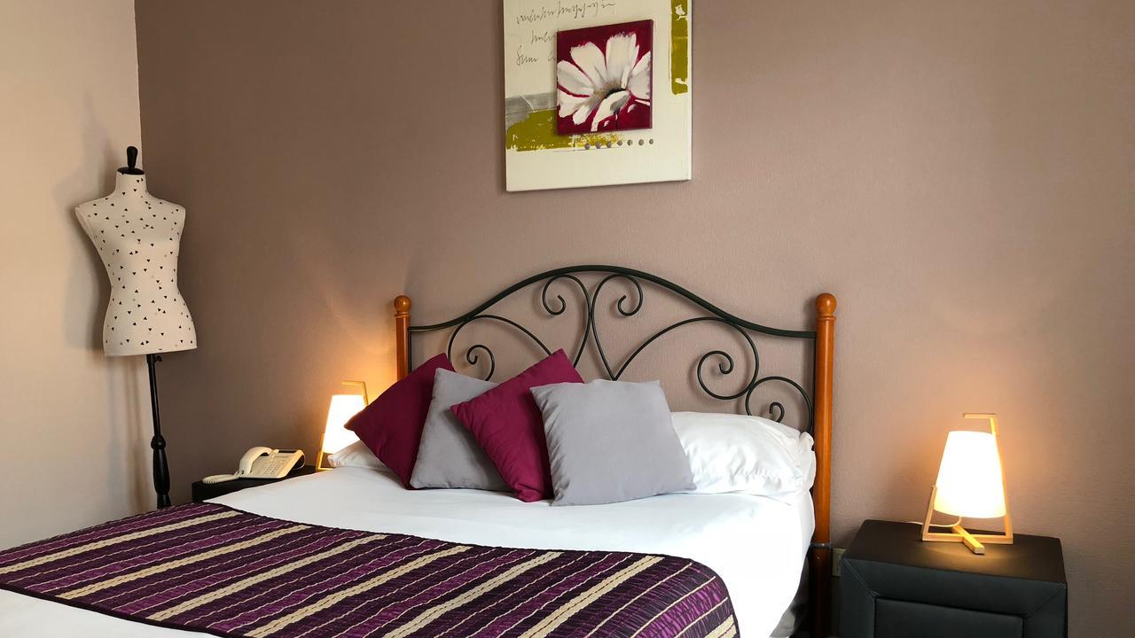 Logis Hotels - Hotel Et Restaurant Les Cordeliers Casteljaloux Zewnętrze zdjęcie